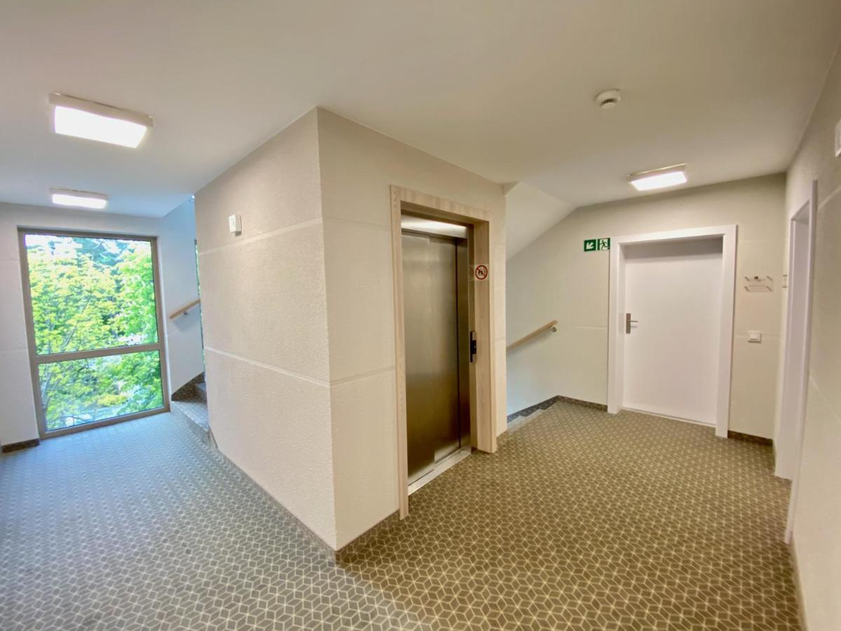 Apartamenty Park Мєлно Екстер'єр фото